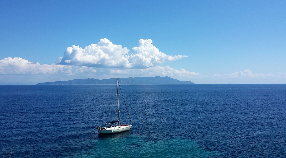 Trascorrere un weekend romantico su una barca a Castiglione della Pescaia